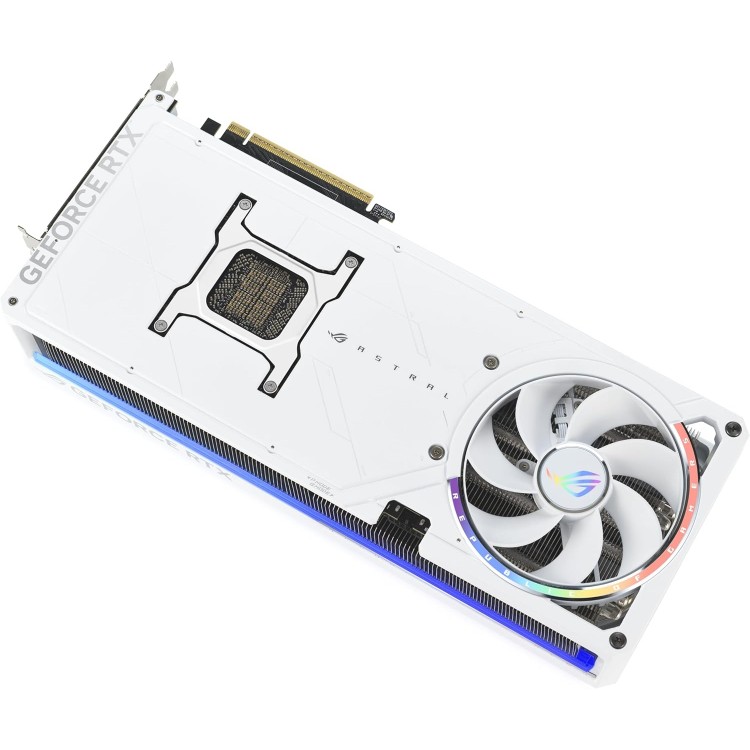 خرید Asus ROG Astral GeForce RTX 5090 OC - نسخه سفید - حافظه ۳۲ گیگابایت